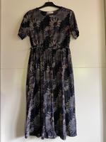Kleid, geblümt, Baumwolle und Rayon, blau, Gr. M Bayern - Lenggries Vorschau