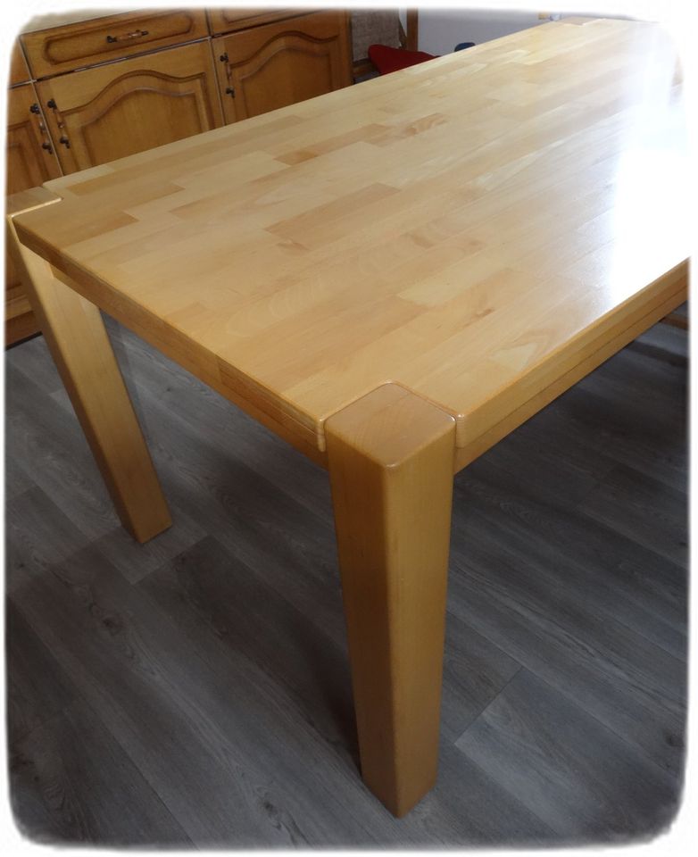 Massiver Holztisch 160 x 90 cm in Leer (Ostfriesland)