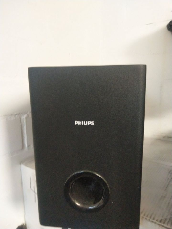 NEUWERTIG ! Philips Soundbar HTL3142S/12 mit passenden Subwoofer in Dorsten