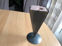 Töpfchen mit Schaumstoff aus Metall H 21cm |ohn Nordrhein-Westfalen - Eschweiler Vorschau