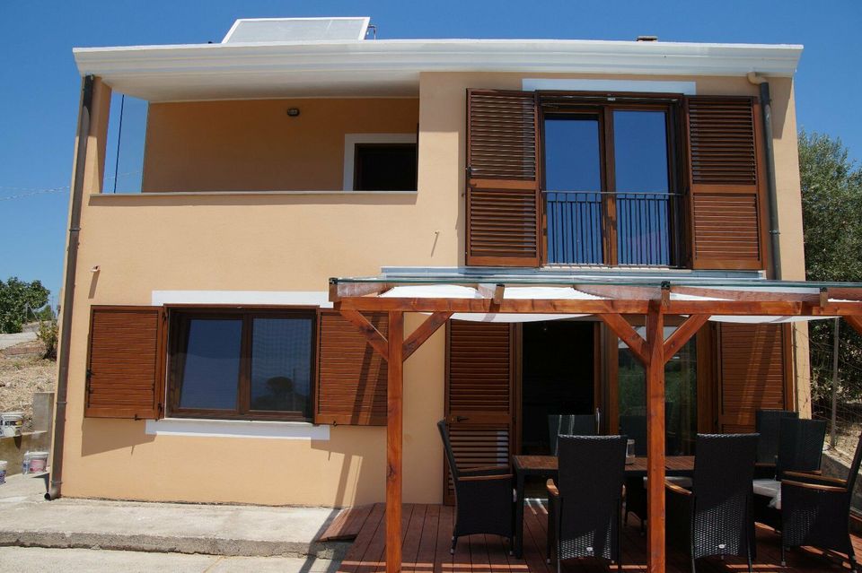 Ferienhaus mit Pool am Meer im  Weinberg Sardinien 2 Apartments mit Hund ab in Dasing