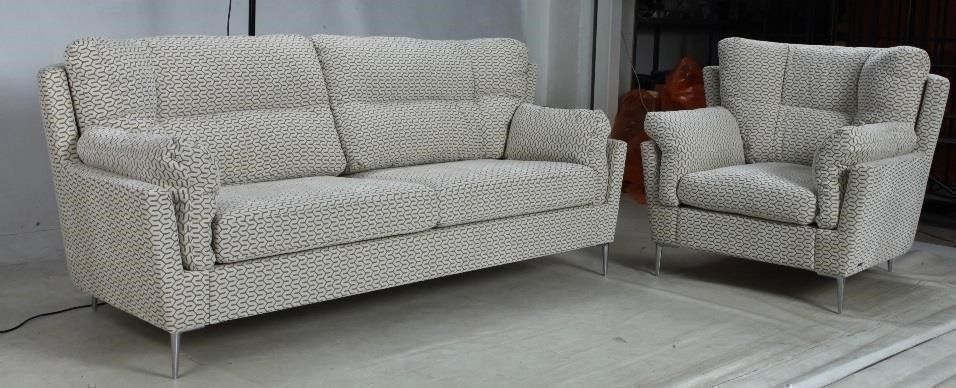 DESIGN COUCH WOHNZIMMER SOFA HOCHWERTIG POLSTERUNG HOLZGESTELL in München