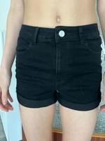 schwarze Jeans Short Gr. 36 Bayern - Rattelsdorf Vorschau