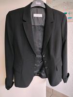 Klassischer schwarzer Blazer Gerry Weber Größe 36 Nordrhein-Westfalen - Mülheim (Ruhr) Vorschau