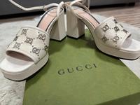 Gucci Sandalen mit Absatz Gucci Heel Sandals Hamburg-Nord - Hamburg Eppendorf Vorschau