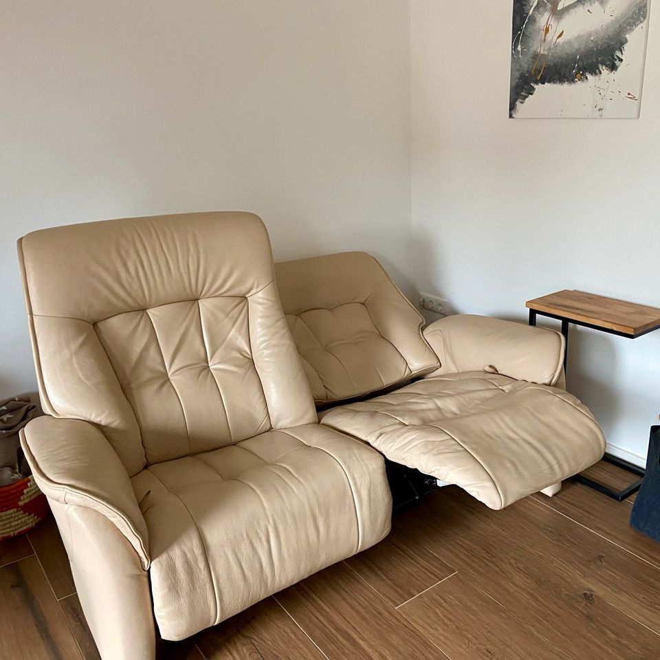 Ledercouch - Designer Sofa Zweisitzer verstellbar in Neusäß