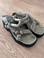 Sandalen grün - Tamaris Nordrhein-Westfalen - Gladbeck Vorschau