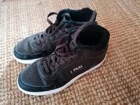 Fila Knöchelschuh gefüttert Größe 39 Brandenburg - Lauchhammer Vorschau