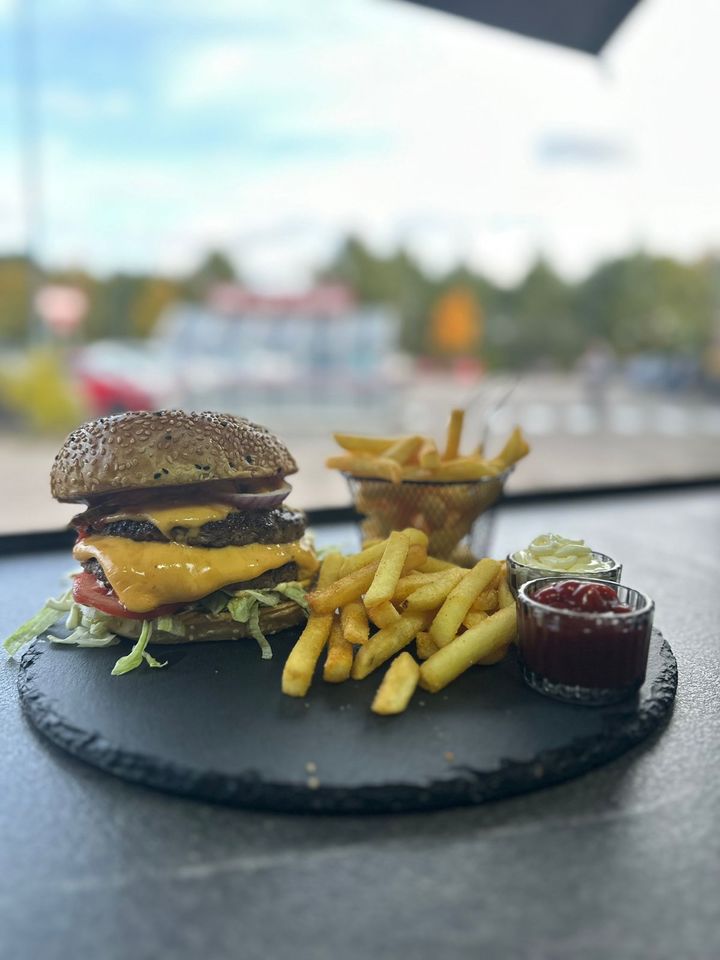 !!! BURGER FOODTRUCK MIETEN FEIER HOCHZEIT GEBURTSTAG BUCHEN !!! in Hamburg