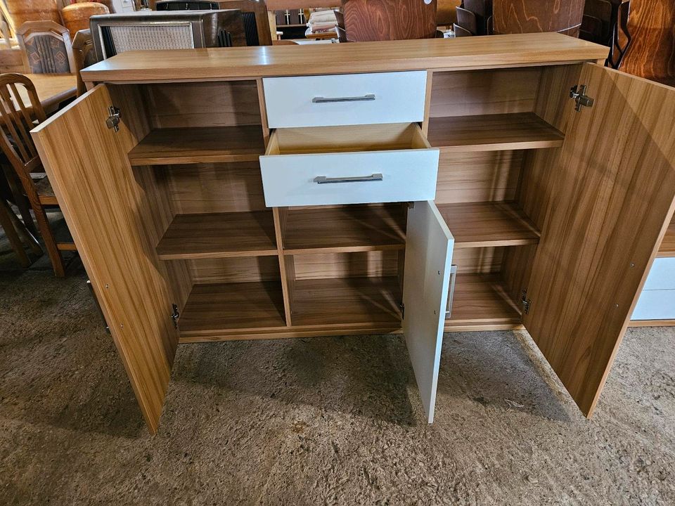 Priess Schrank-Set Schlafzimmer Kleiderschrank Kommode Highboard in Nordstemmen