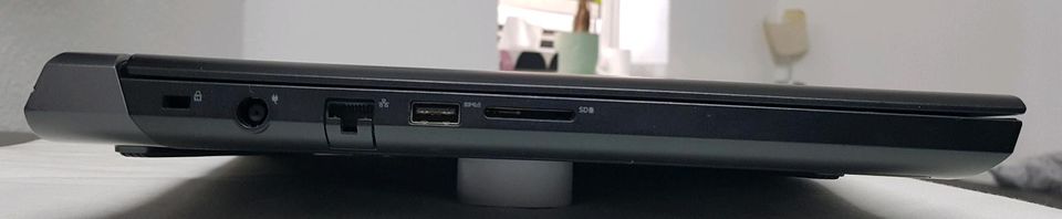 Laptop DELL Gaming P72F. GTX 1060 Max 6GB/intel/16GB/SSD+HDD/15'6 in Düsseldorf
