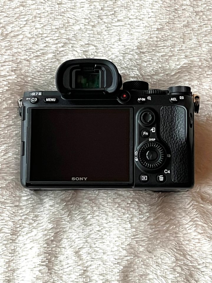 SONY ALPHA A7 III FOTO KAMERA in Frankfurt am Main