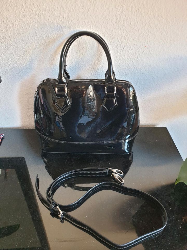 Handtasche Tasche schwarz Lack Mark Adam in Düsseldorf