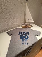 Nike Shirt kleiner Fehler siehe Text Niedersachsen - Großenkneten Vorschau