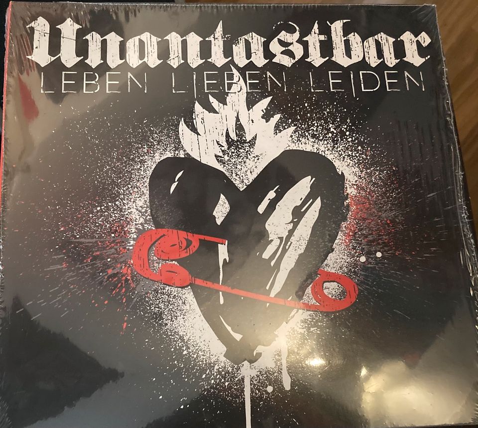 Unantastbar - Leben Lieben Leiden LP rotes Vinyl Schallplatte +CD in Westerstede