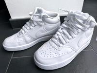 NEU Nike Court Damen Sneaker Gr 36,5 Baden-Württemberg - Obersulm Vorschau