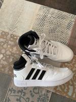 Adidas Sneaker Gr.42 Neuwertig Nordrhein-Westfalen - Bad Driburg Vorschau