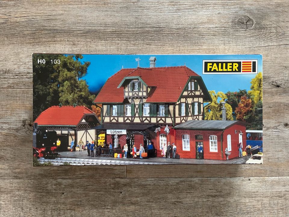 FALLER H0 103 Bahnhof Lützen in Schwalmstadt