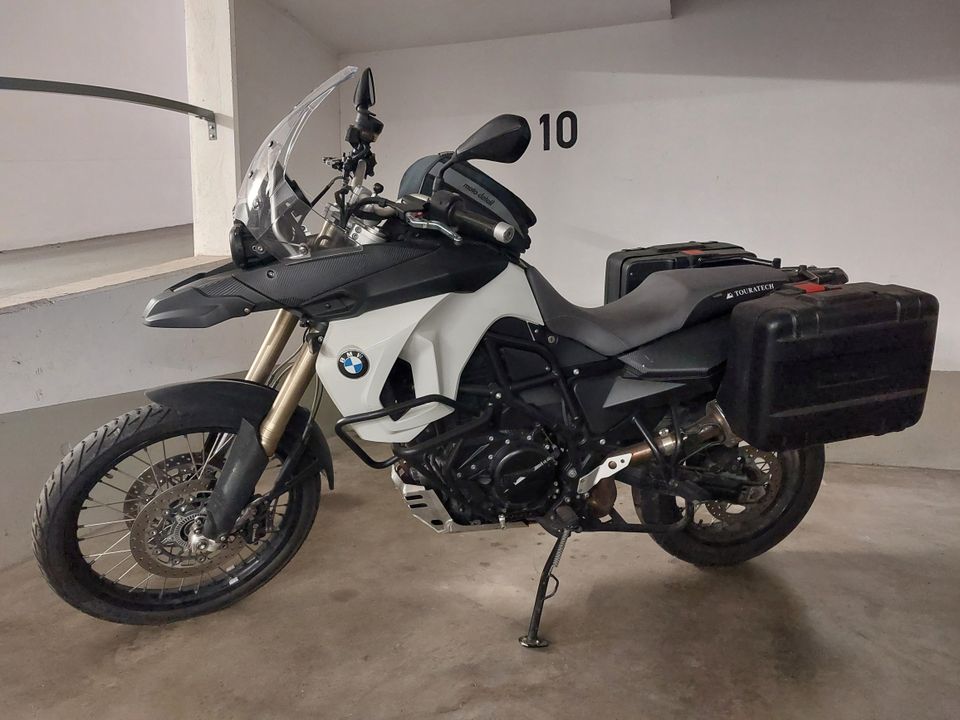 BMW F800 GS weiß in München