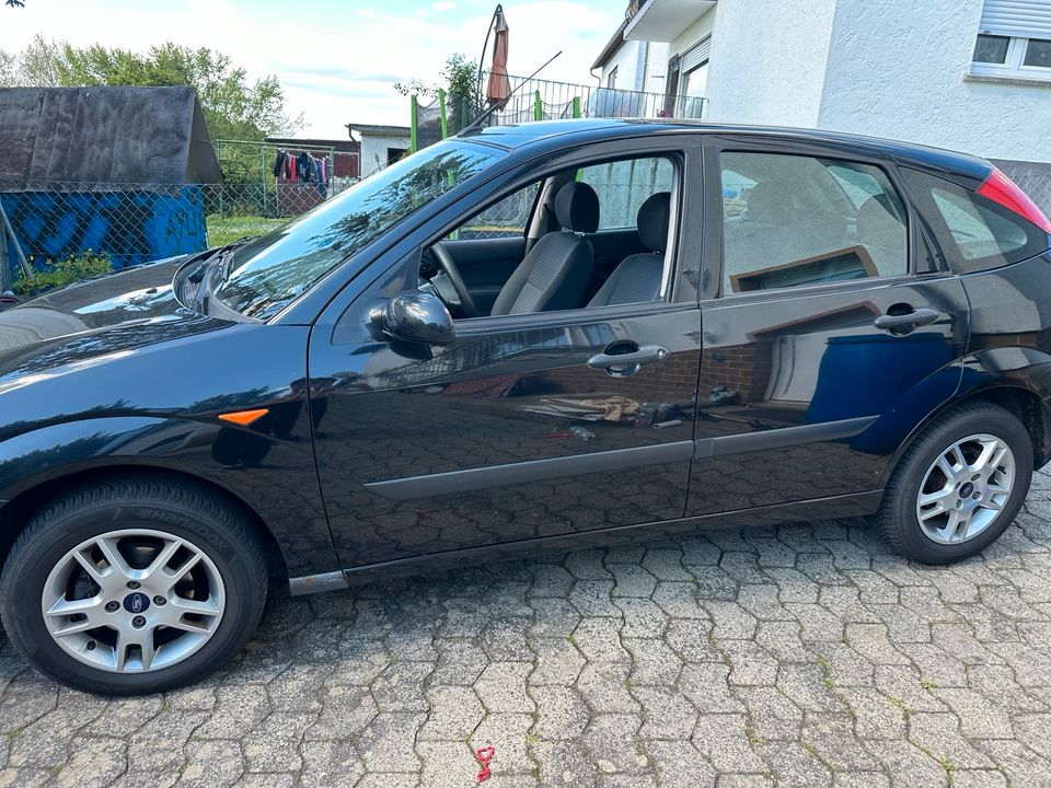 Ford Focus 2004 1.6 Benziner, nur 130.000km, gut gepflegt! in Limburg