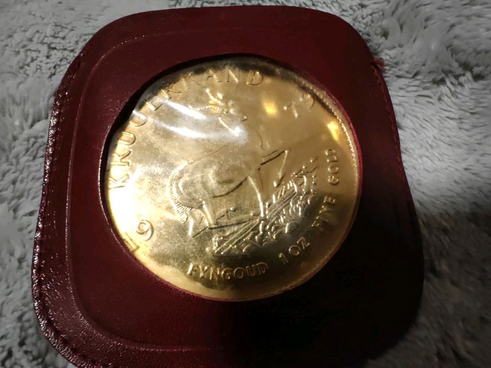 Krügerrand, Goldmünze, als Flaschenöffner, 24 Karat vergoldet, in Rodenberg