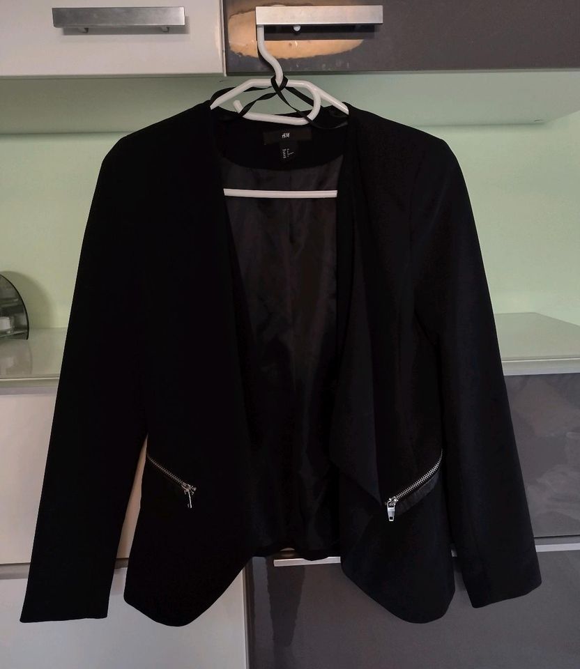 Blazer von H&M Größe 36 in Pinneberg