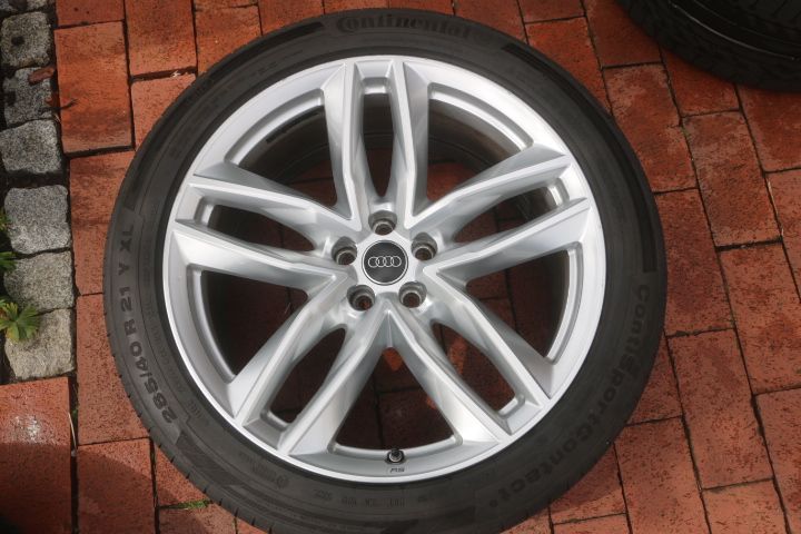 Audi Q7 Sommerräder RS Doppelspeiche 285/40R21 Y XL, sehr gepfl. in Havixbeck