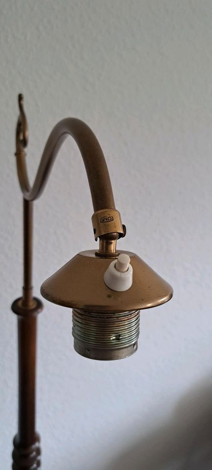 Vintage Koch & Lowy OMI Stehlampe, Holz/Messing, 1960/70er Jahr in Nordhorn