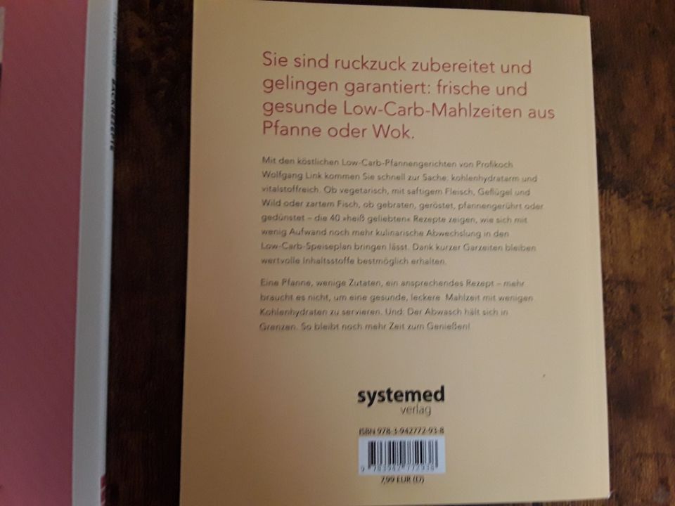 Low Carb Koch-/Backbücher, neu und neuwertig in Altdorf