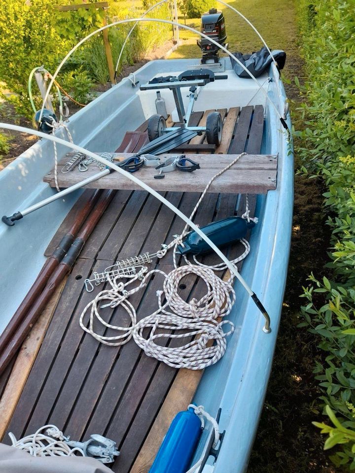 Top erhaltenes und aufgearbeitetes ANKA Ruderboot - MIT Zubehör in Königs Wusterhausen