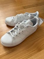 Unisex adidas Stan Smith J W Schuhe weiß 36 2/3 München - Moosach Vorschau