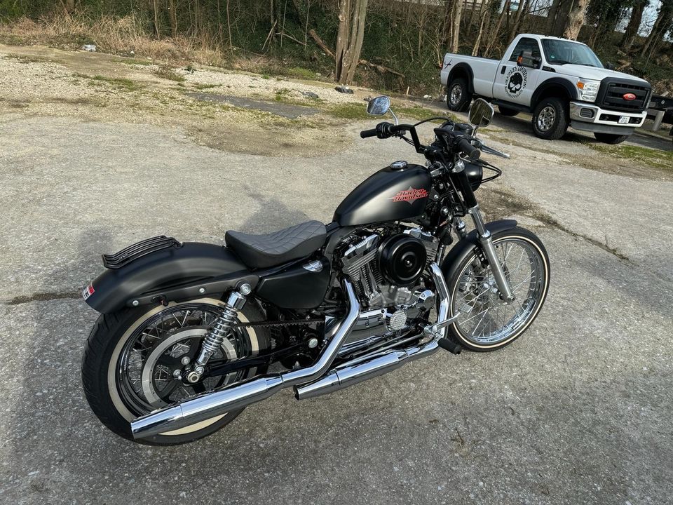 Harley-Davidson XL 1200 Sportster Seventy-Two *wenigKM* in Bochum