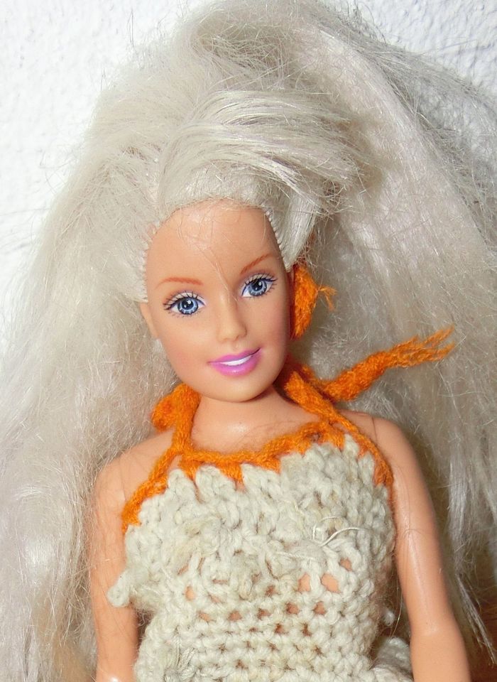 1993 Barbie Puppe beweglich Happenin´ Hair Farbwechsel der Haare in Dettingen an der Iller