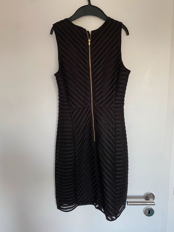 H&M Kleid Größe 34; Neu! in Aalen