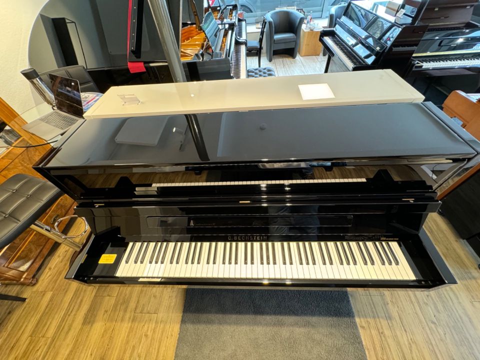 C. Bechstein Klavier, Modell Millenium 116 K in Tübingen