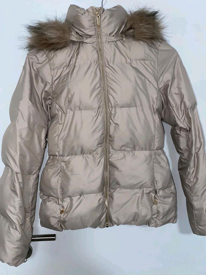 Zara Winterjacke in Sachsenheim