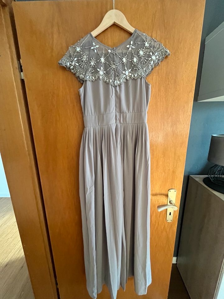 Lange Kleid taupe in Lemgo