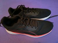 Puma Sneaker Laufschuhe 43 schwarz neonpink Niedersachsen - Alfeld (Leine) Vorschau