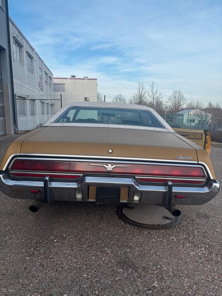 Ford Thunderbird Big Block 7,5 Liter, TÜV 11/26, H-Kennzeichen in Weichs