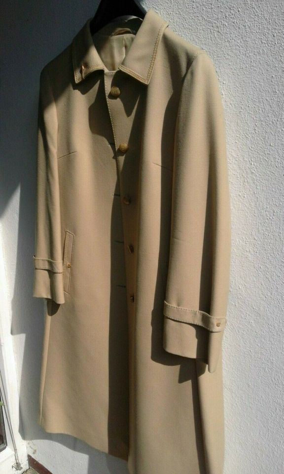 DELMOD eleganter Damenmantel beige Gr. 42 in Waldbreitbach