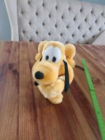 Ca. 30 cm großer Pluto Hund Disney sehr gut erhalten Hessen - Flieden Vorschau