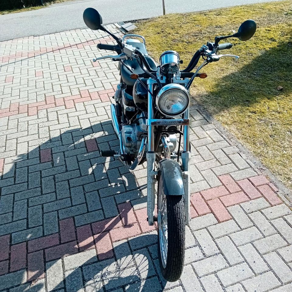 Motorrad/Leichtkraftrad Honda Rebel 125 in Riedlhütte