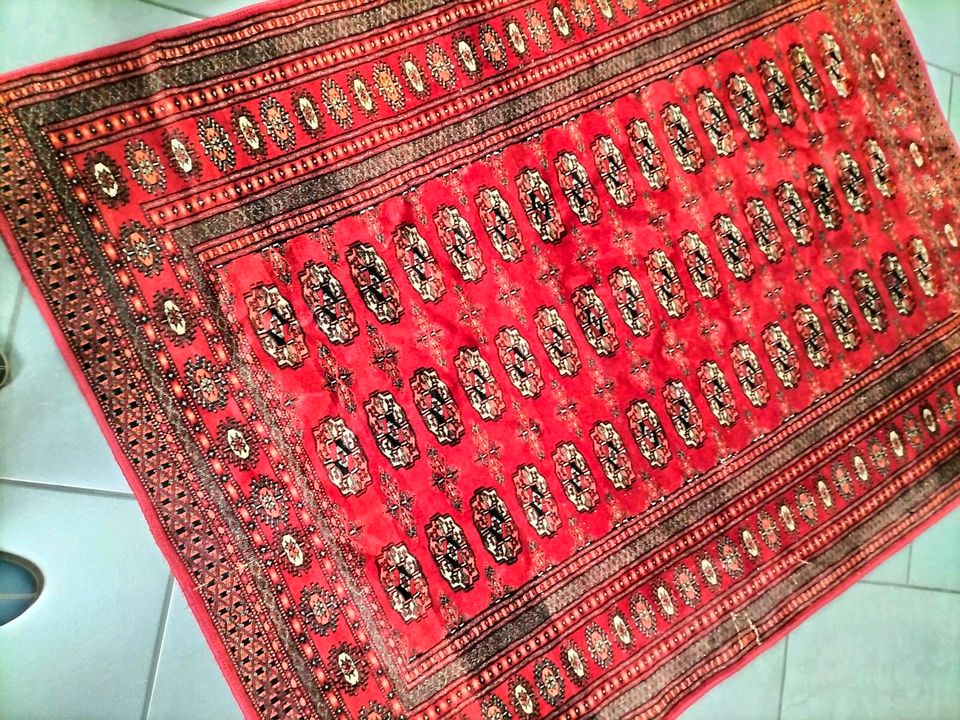 Teppich Handarbeit, Vintage , Pakistan in Moers