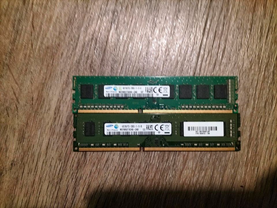 Gigabyte GA B85M - HD3G. + I5 4460 + 8 Gb DDR 3 in Gescher