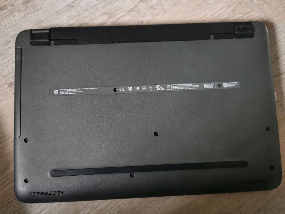 Laptop Notebook HP - defekt für Bastler in Lehre