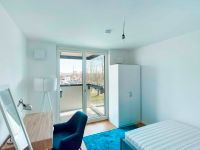 548305 - 3-Zimmer-Wohnung mit Einbauküche und luftigem Balkon Berlin - Friedrichsfelde Vorschau