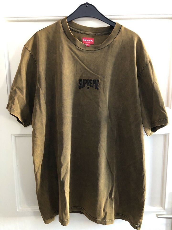 SUPREME ACID WASH TEE *RUST* in Braunschweig