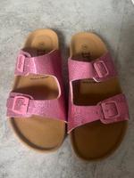 Pantoletten Sandalen 36 wie Birkenstock Glitzern Neu Nordrhein-Westfalen - Rommerskirchen Vorschau