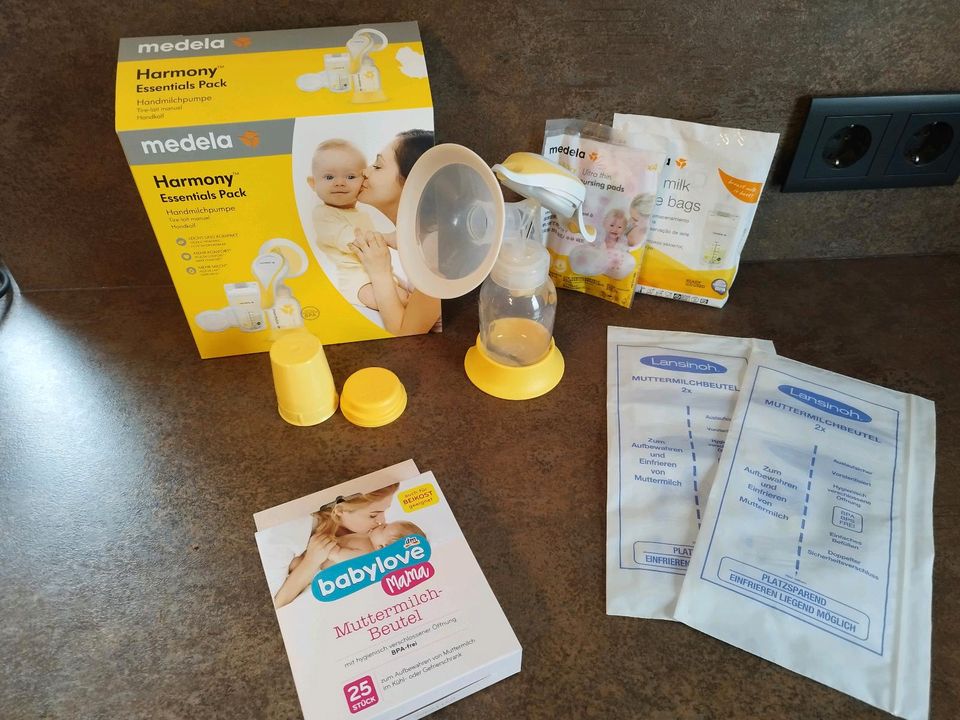 Handmilchpumpe Medela Harmony Essentials Pack in Coburg