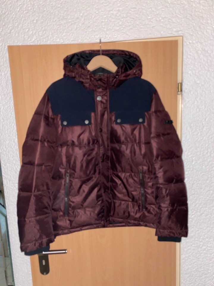 Strellson Planet Winterjacke Jacke Herren Weinrot Schwarz Gr 48 M in Werder (Havel)